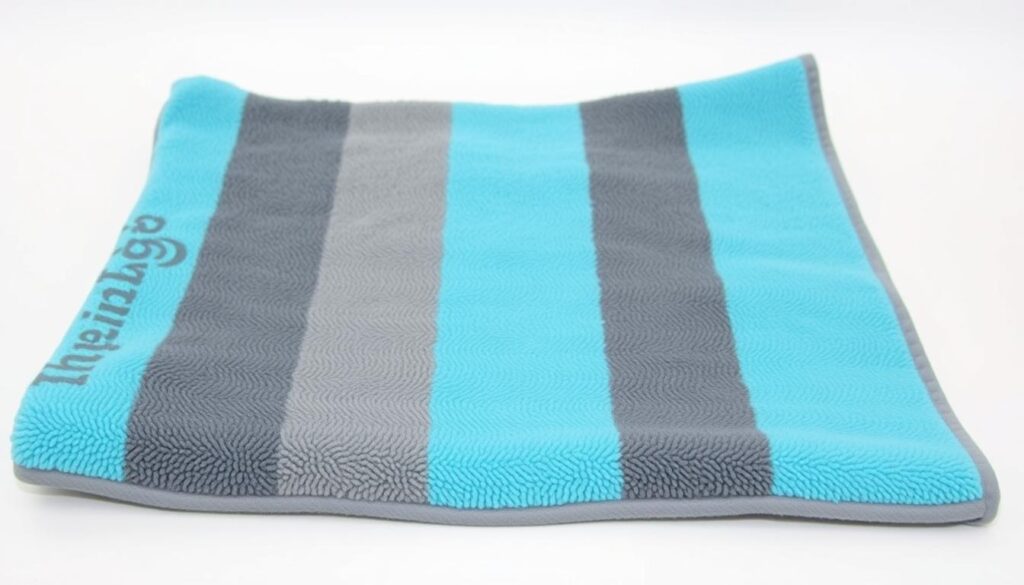 The Rag Company Liquid8r drying towel showing its aqua blue and gray color pattern The Rag Company Liquid8r drying towel showing its aqua blue and gray color pattern